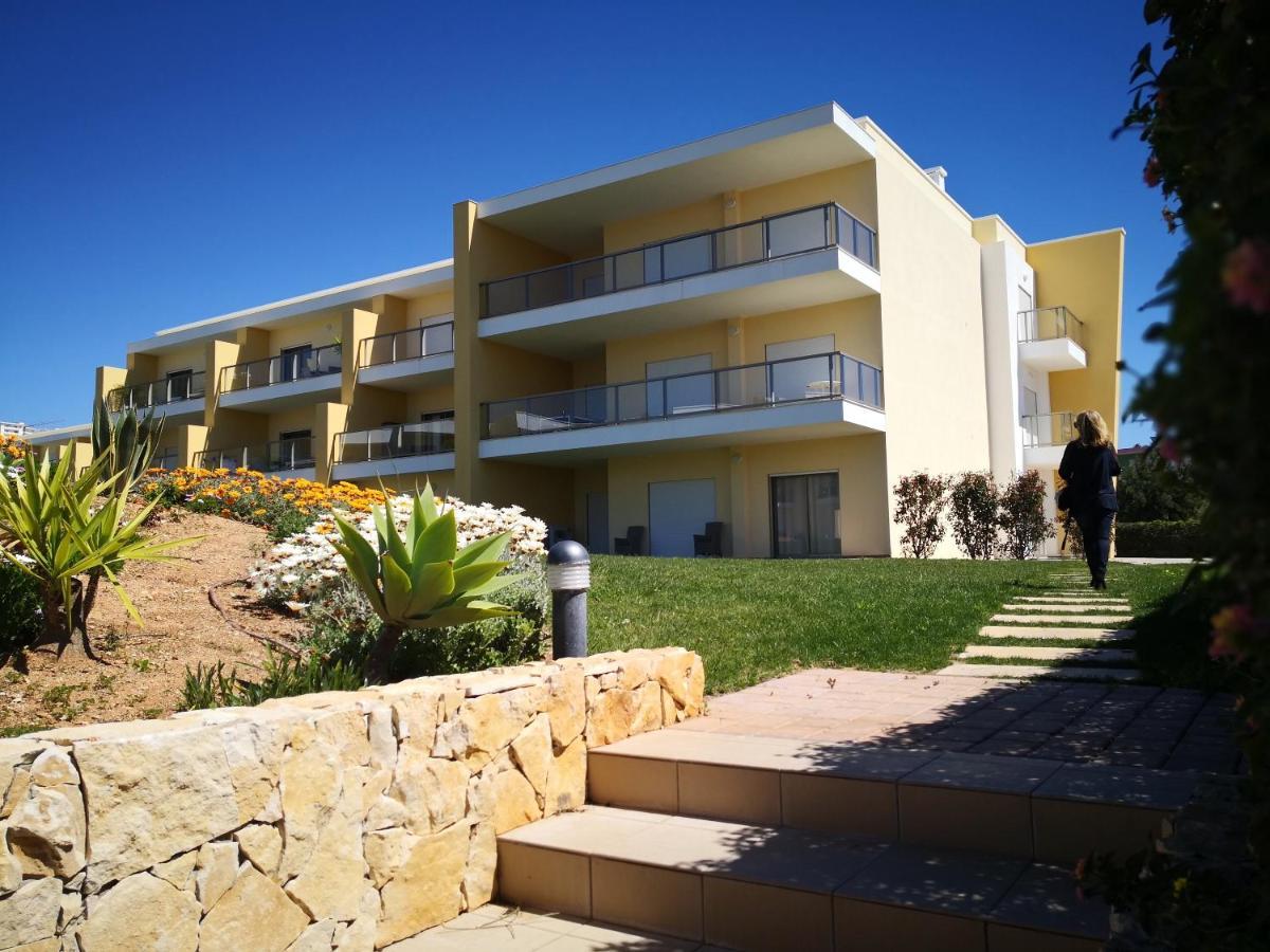 Apartamento Spacious In With Pool And Terrace Albufeira